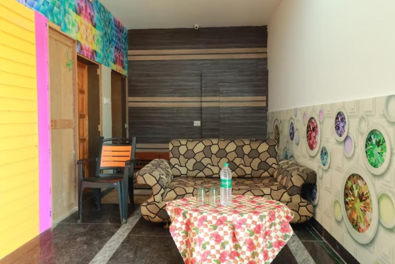 Goroomgo Maggnamm International Near Sea Hotel 3*